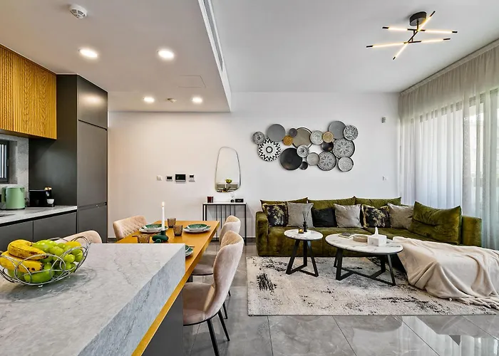 Maison Emerald Luxury In * Paphos